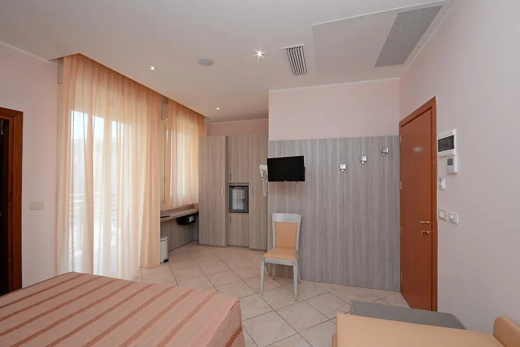Hotel Concorde Cesenatico 3*,  Italia